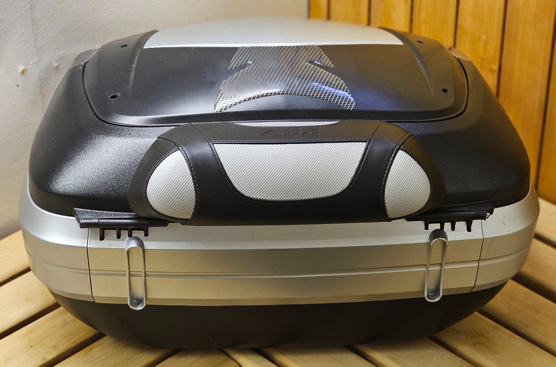 Reisekoffer: GIVI Maxia-Topcase Monokey-System – Gebraucht aus Schaffhausen von Waldi.W 4