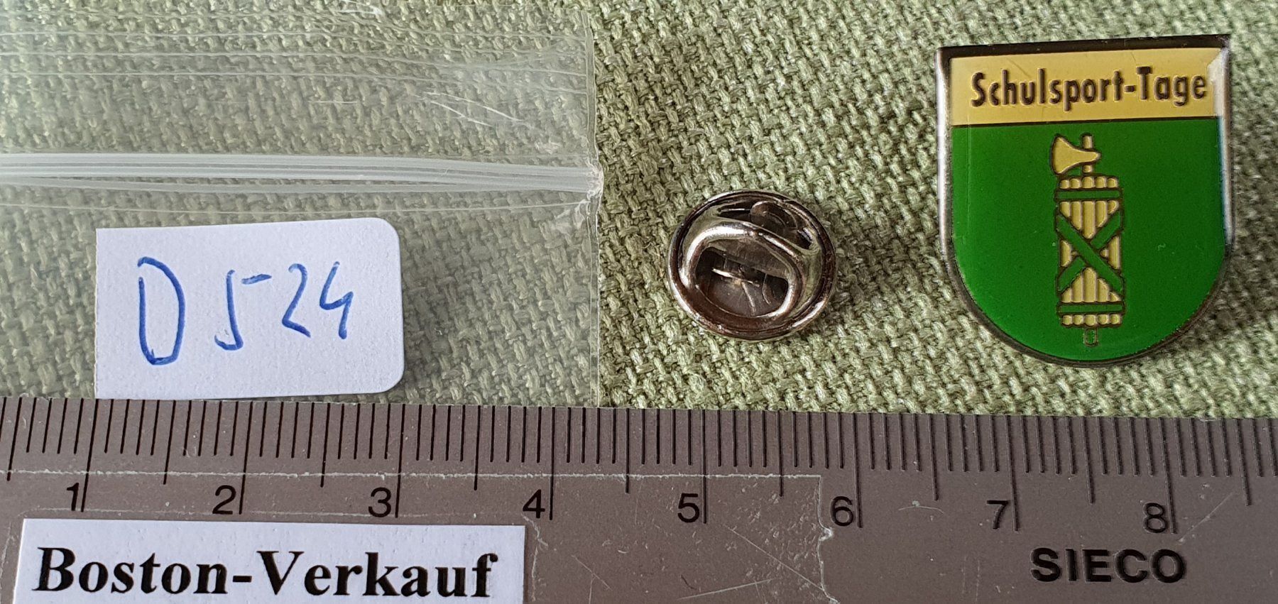 Placchette & Badge: D524 - Pin Schulsport Tage St. Gallen – Usato da Reinach BL venduto da Boston-Verkauf 2