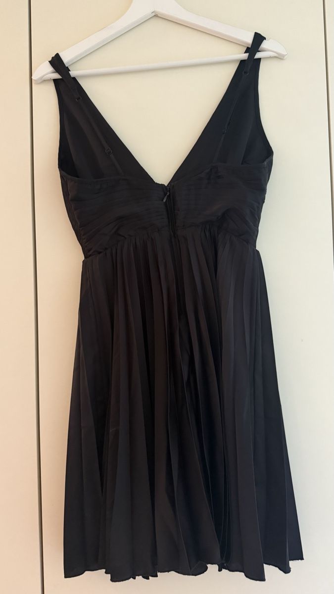 Abercrombie Robes: Abercrombie Satin kleid – Neuf (Voir description) à Kloten par S_m00 2