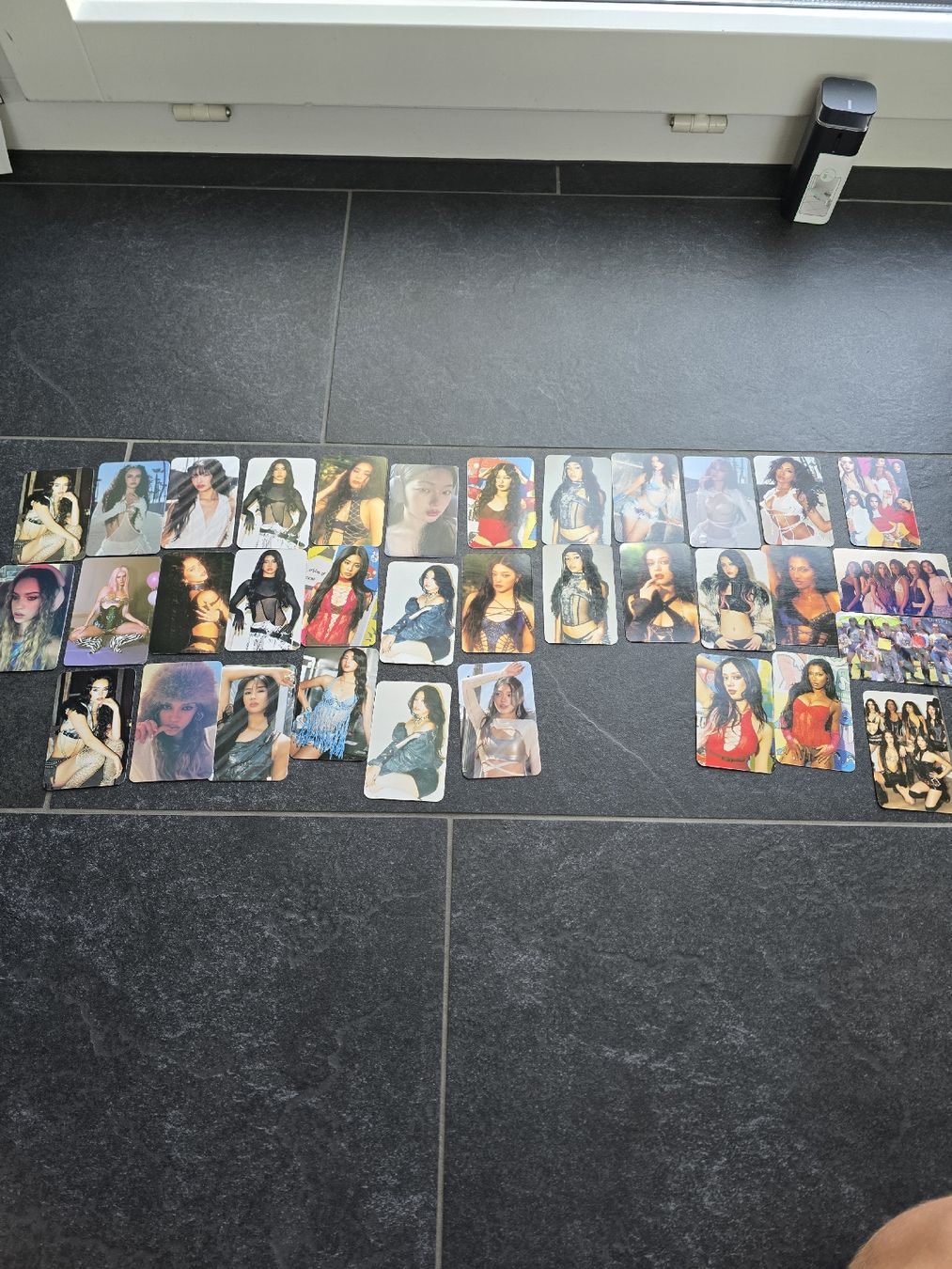 Sammelbilder & Trading cards: 34 Katseye Lomo Karten neu – Neu (gemäss Beschreibung) aus Reichenburg von Cellox