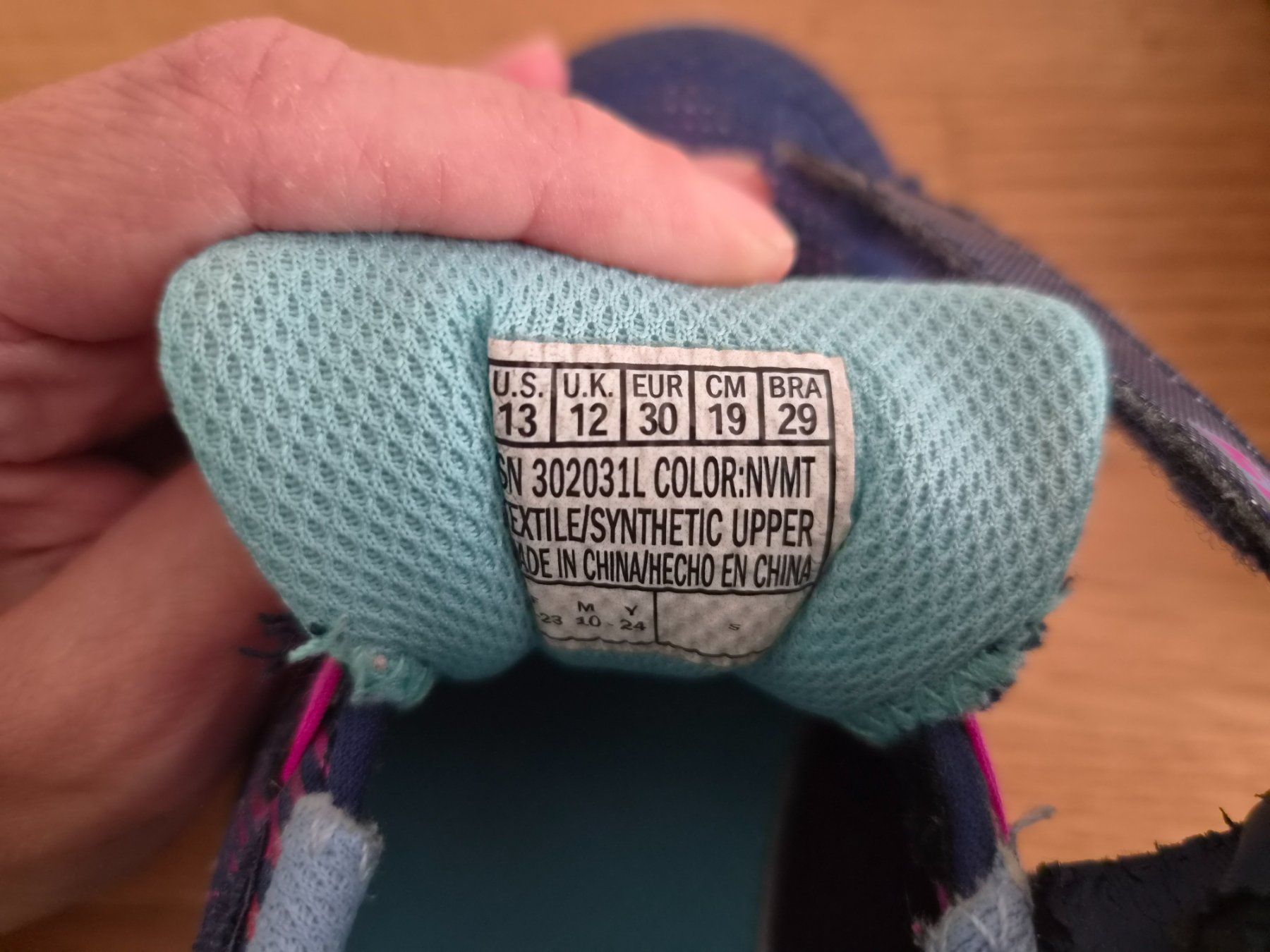 Skechers Schuhe für Mädchen: Skechers Gr 30 – Gebraucht aus Zumikon von daryona 4