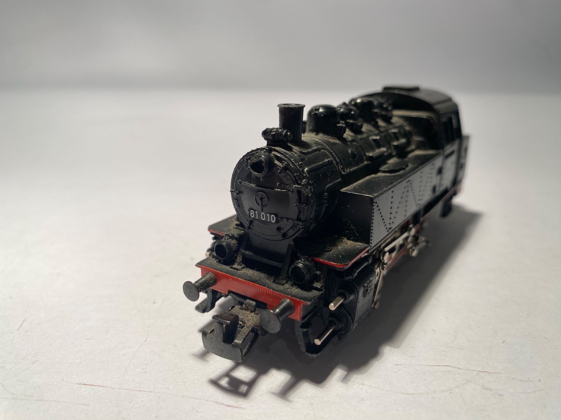Märklin Modellini di ferrovie: Märklin, Dampflok DB 81 010, AC Analog – Usato da Buchrain venduto da Modellbahn11 3