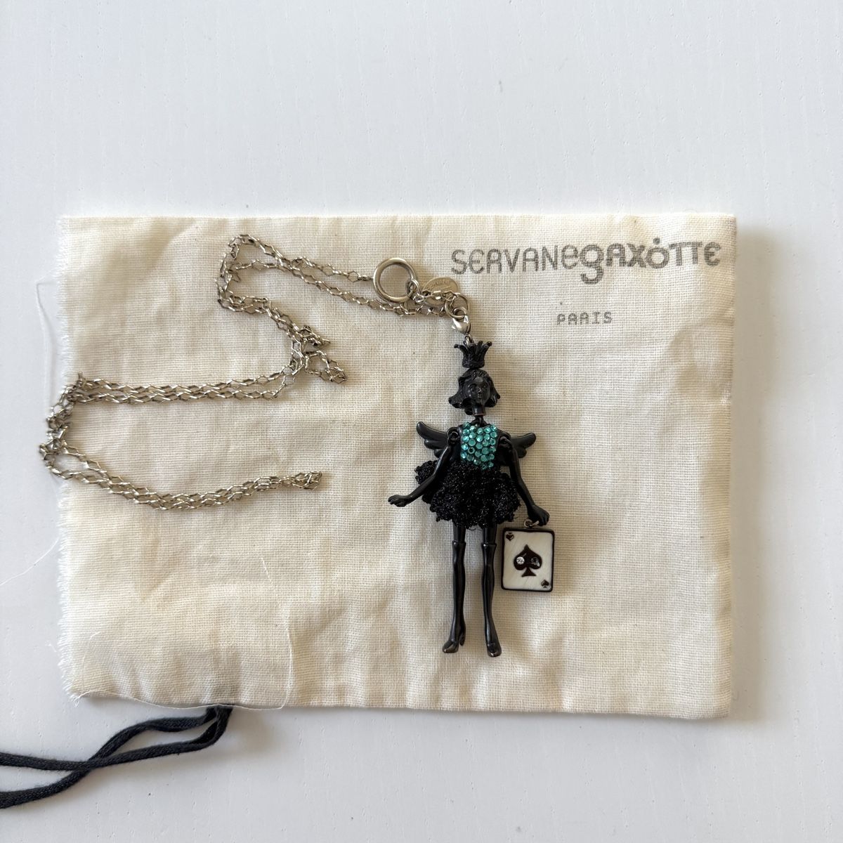 Catenine: SERVANE GAXOTTE Doll Necklace – Usato da Emmen venduto da Avviivva_Com2023 2