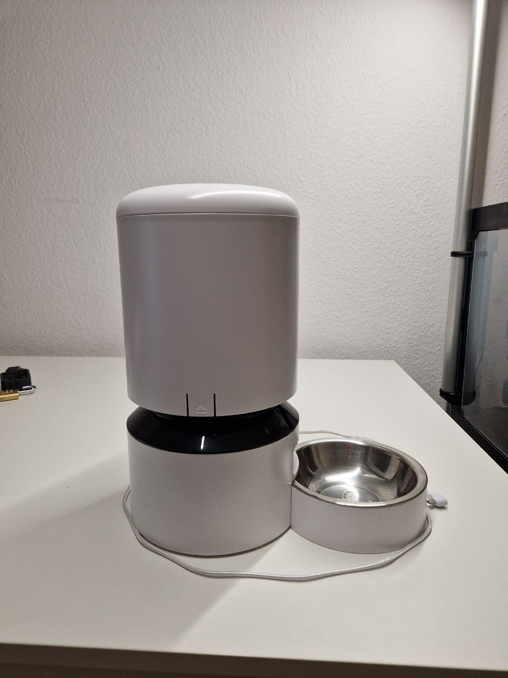 Altro per Gastronomia & Hotel: Distributeur nourriture Petlibro blanc excellent état – Nuovo (secondo la descrizione) da Monts-de-Corsier venduto da neu_7qz7 1