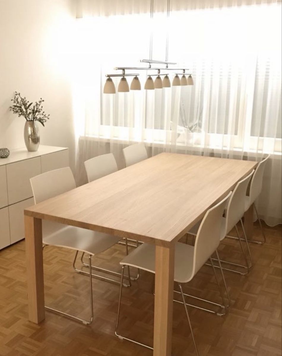 Tavoli: ESSTISCH KASTANIE MASSIV – Usato da Au ZH venduto da sara050