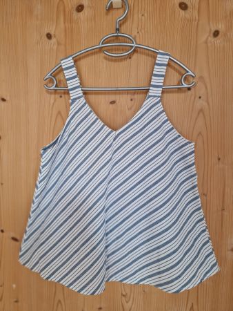 Top M weiss-blau/grau NEU!!!