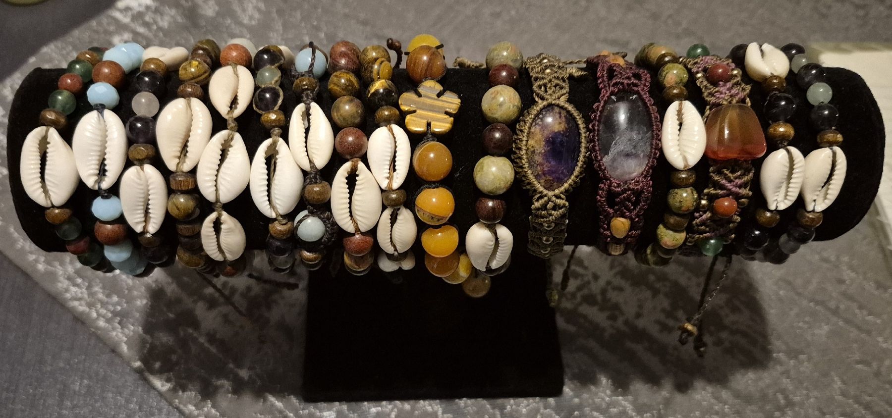 Bracciali & Braccialetti: Handgemachte Armbänder (echte Steine) pro stk – Nuovo (secondo la descrizione) da Wislikofen venduto da Ana.Gomes 5