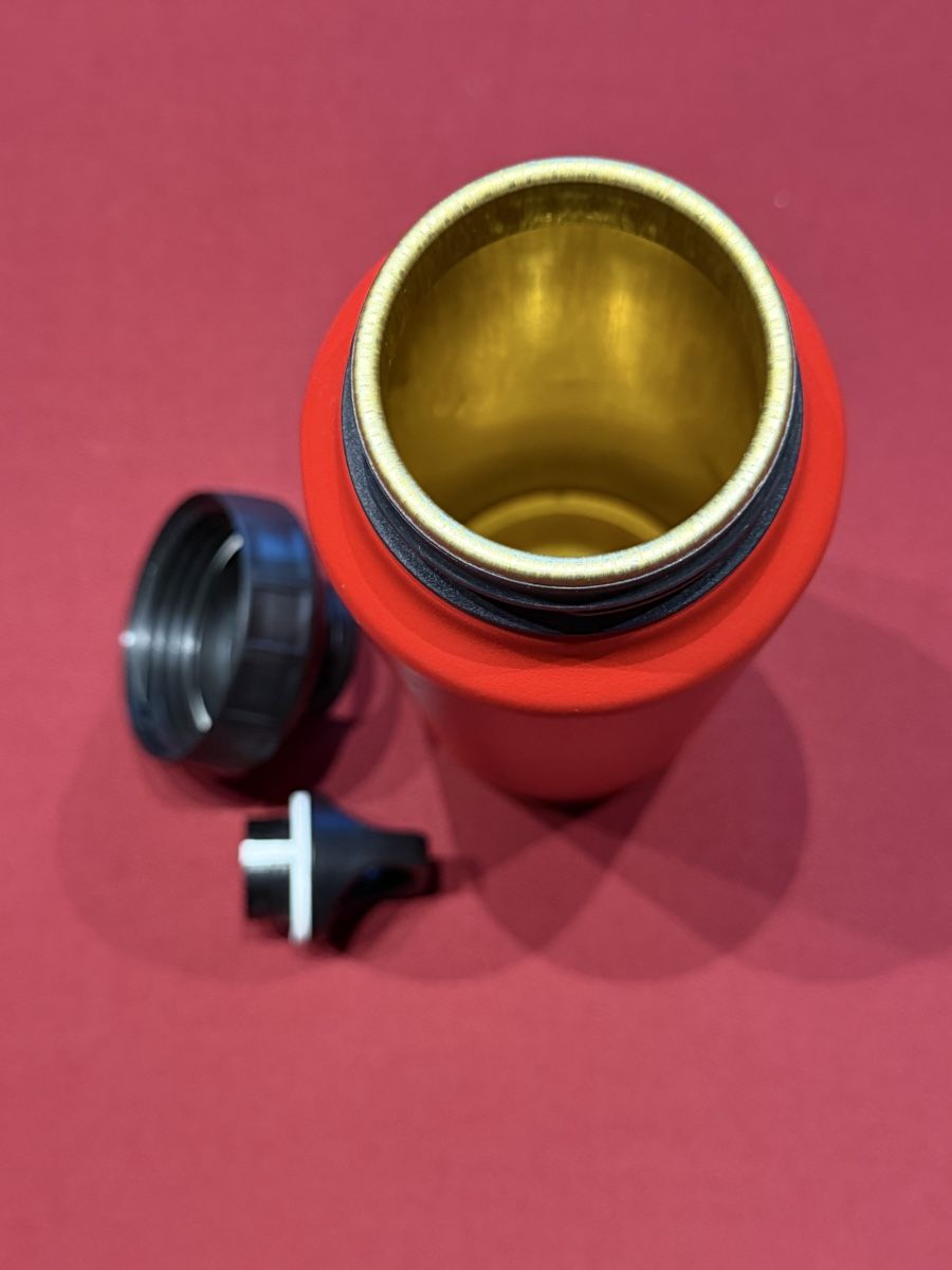Sigg Trinkflaschen & Thermosflaschen: SIGG Flasche, Rot, 1 Liter – Gebraucht aus Bützberg von 5ilver5onic 2
