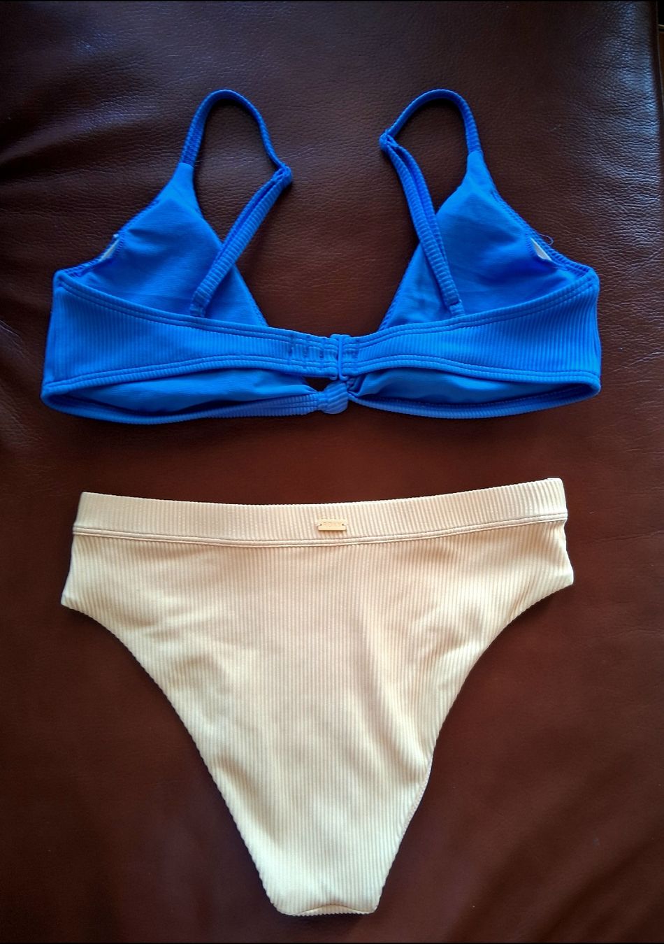 Roxy Costumi da bagno & Bikini: Roxy Bikini Gr. L/G Blau/Beige Gerippt  – Nuovo (secondo la descrizione) da Tamins venduto da LisaMorpurgo 1