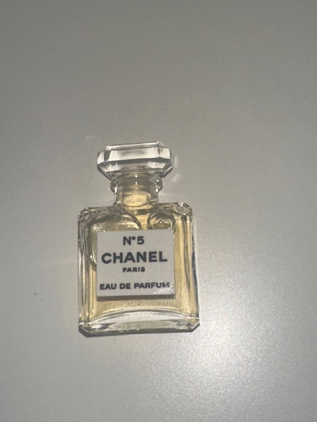 Chanel Flaconi: Chanel N5 eau de Parfum neu – Nuovo (secondo la descrizione) da Zürich venduto da beautystore 1
