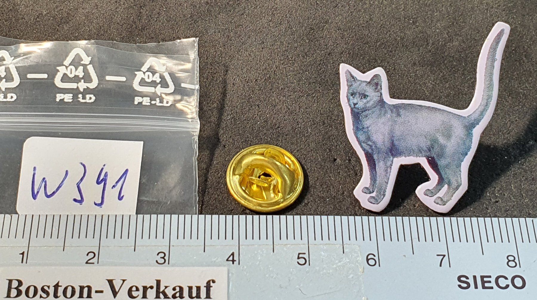 Plaketten & Abzeichen: W391 - Pin Katze Cat  Nr. 193/400 – Gebraucht aus Reinach BL von Boston-Verkauf 2