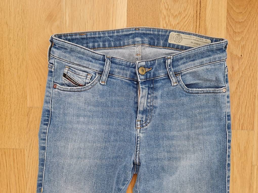 Jeans: Diesel Jeans; Farbe: hellblau, Grösse: W28 / L30 – Usato da Bülach venduto da Debbie017 2