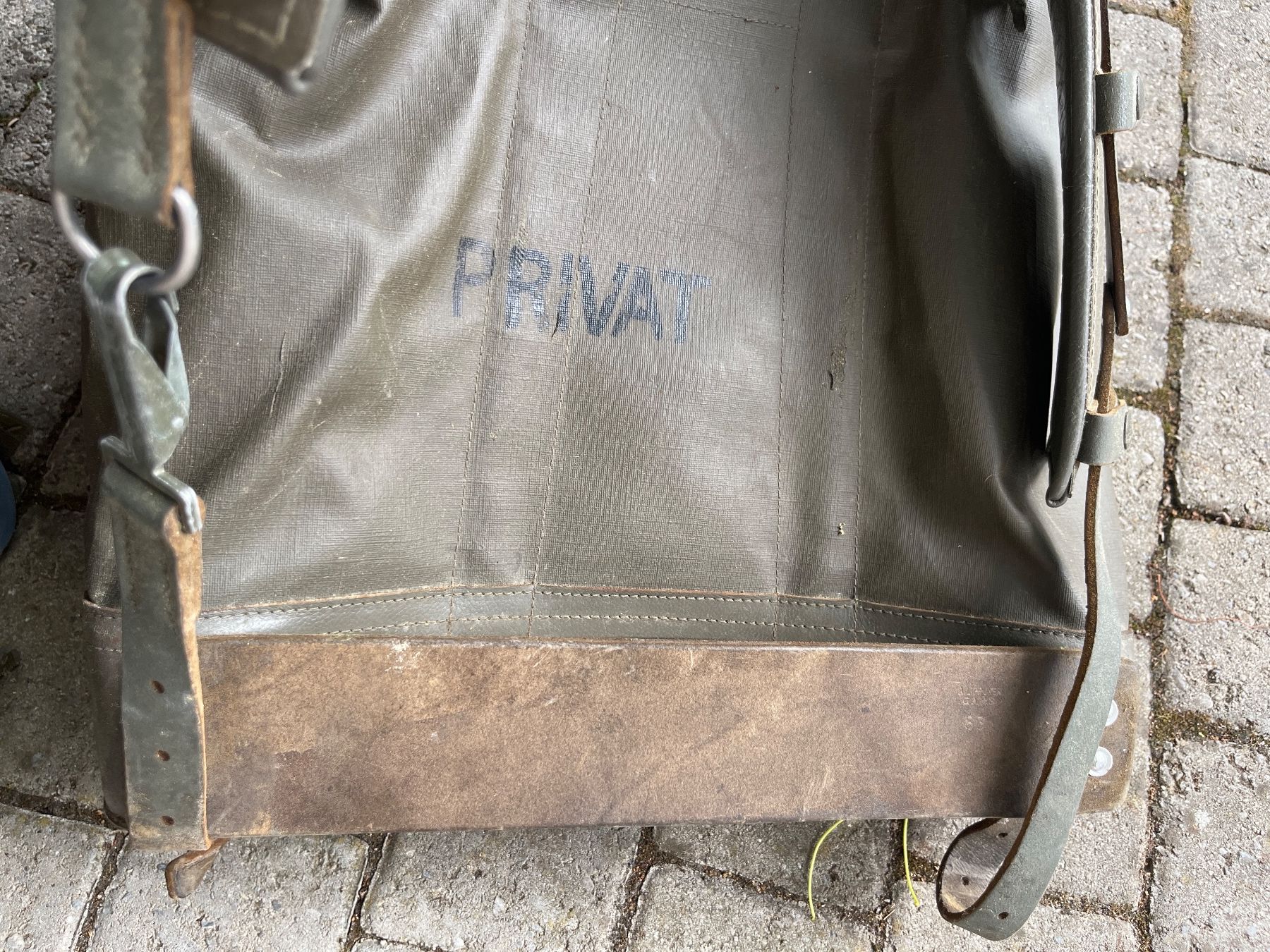Schweizer Armee Zaini: Schweizer Militär Rucksack, ca. 1985 – Usato da Uhwiesen venduto da cinnaj 4