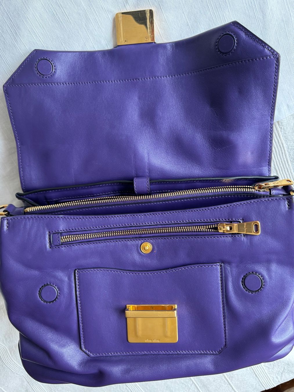 Miu Miu Taschen für Damen: MIU MIU Tasche – Neu (gemäss Beschreibung) aus Zürich von nad_8tc8 6