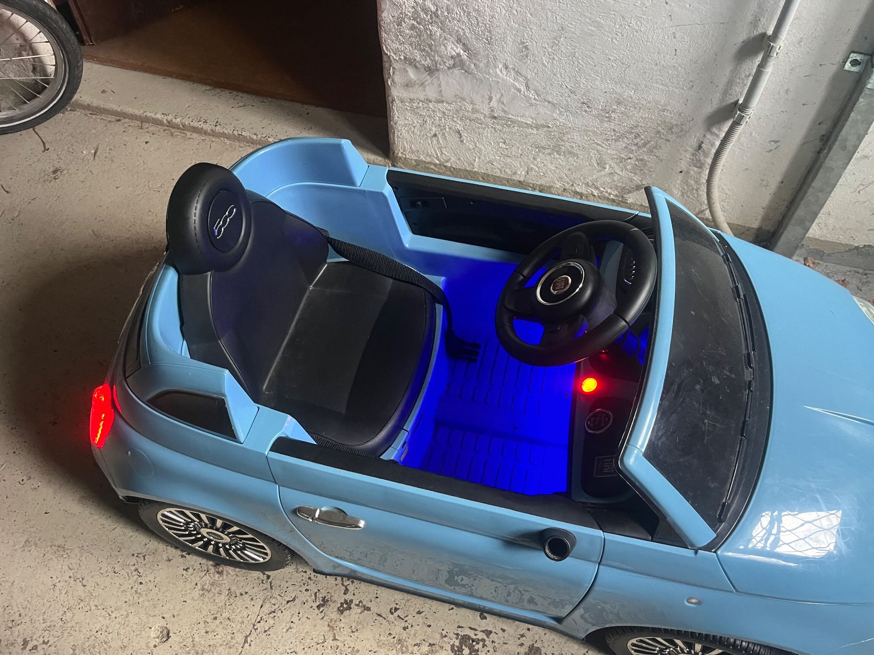 Veicoli per bambini: Fiat 500 Elektro Kinderauto – Usato da Zürich venduto da Sophieamanda 1