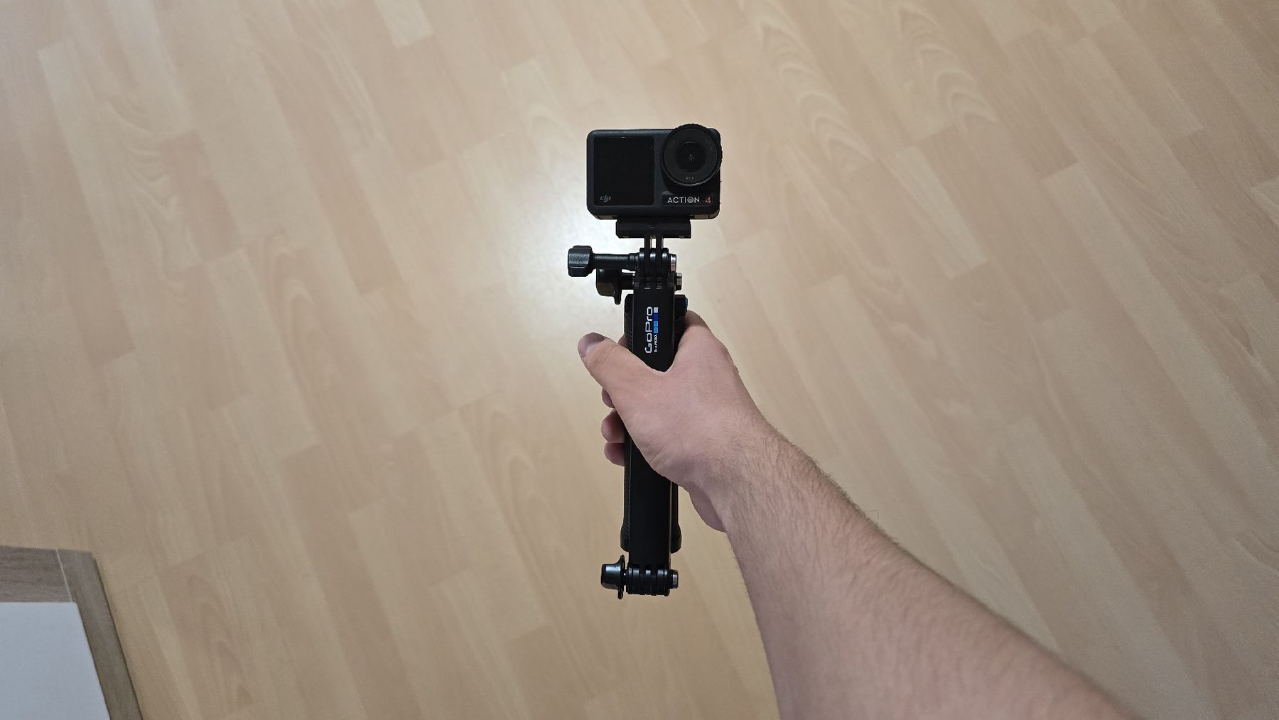 Gopro Trépieds & Accessoires: Trepied Action Cam GoPro – D'occasion à Sugiez par mic_6v25