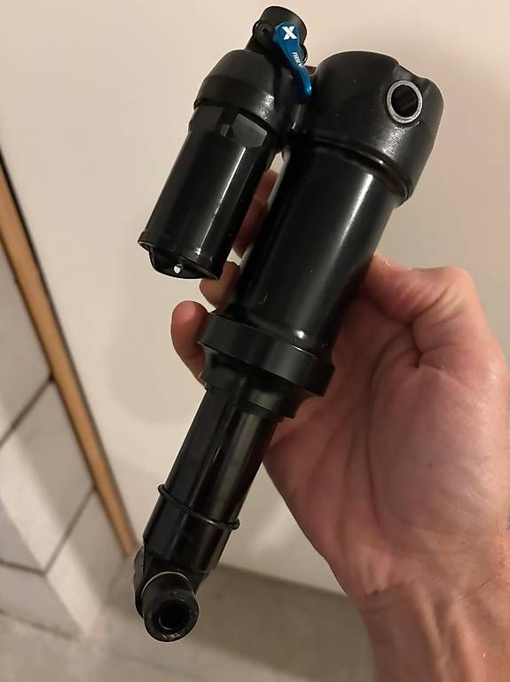 Fox Pezzi di ricambio: FOX Performance Float X Dämpfer – Usato da Steffisburg venduto da bikergirl.vr46