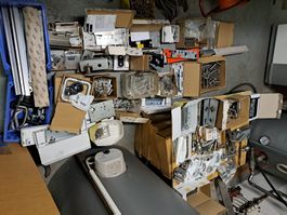 Grosses Lot Inox Türbeschläge Glutz, Dorma, Mts etc.