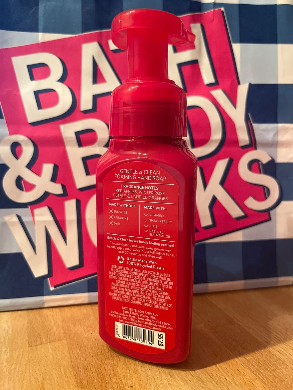 Doccia: Bath & Body Works - Foaming Hand Soap, Winter Candy Apple – Nuovo (secondo la descrizione) da Luzern venduto da Jiggy_8898 1