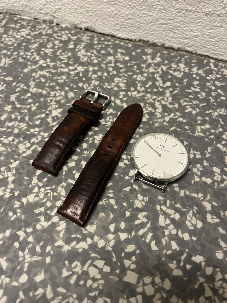 Daniel Wellington Orologi: Daniel Wellington Uhr Ersatzteile Set – Usato da Zürich venduto da bretxo 3