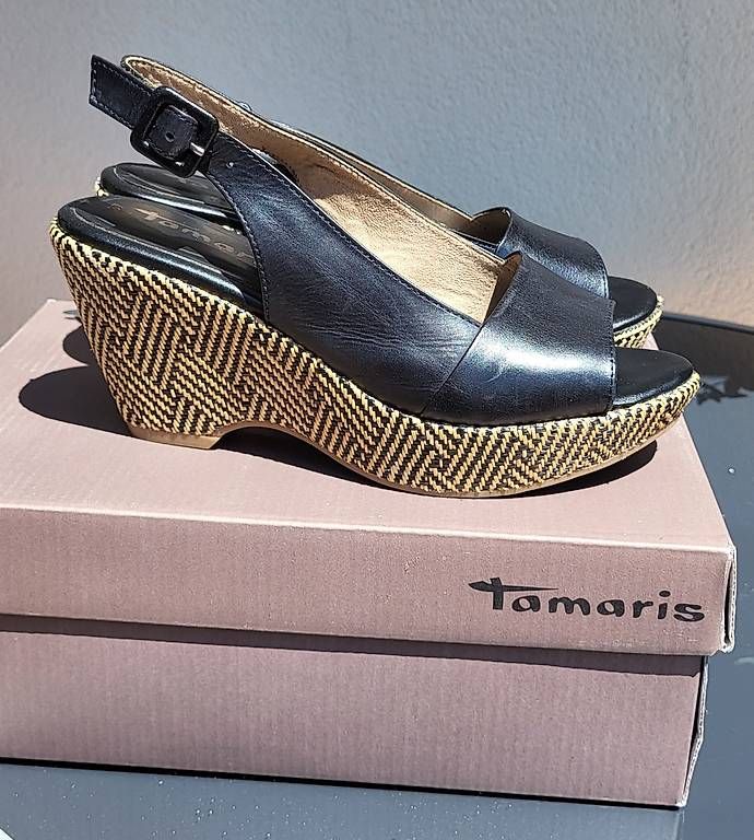 Damenschuhe: Sandali in pelle, n. 37 – Gebraucht aus Medeglia von kat-ugo 1