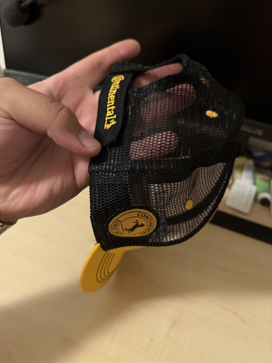 Altro in  Abbigliamento & Accessori: Continental Cap – Usato da Sennhof venduto da furkanAlb 1