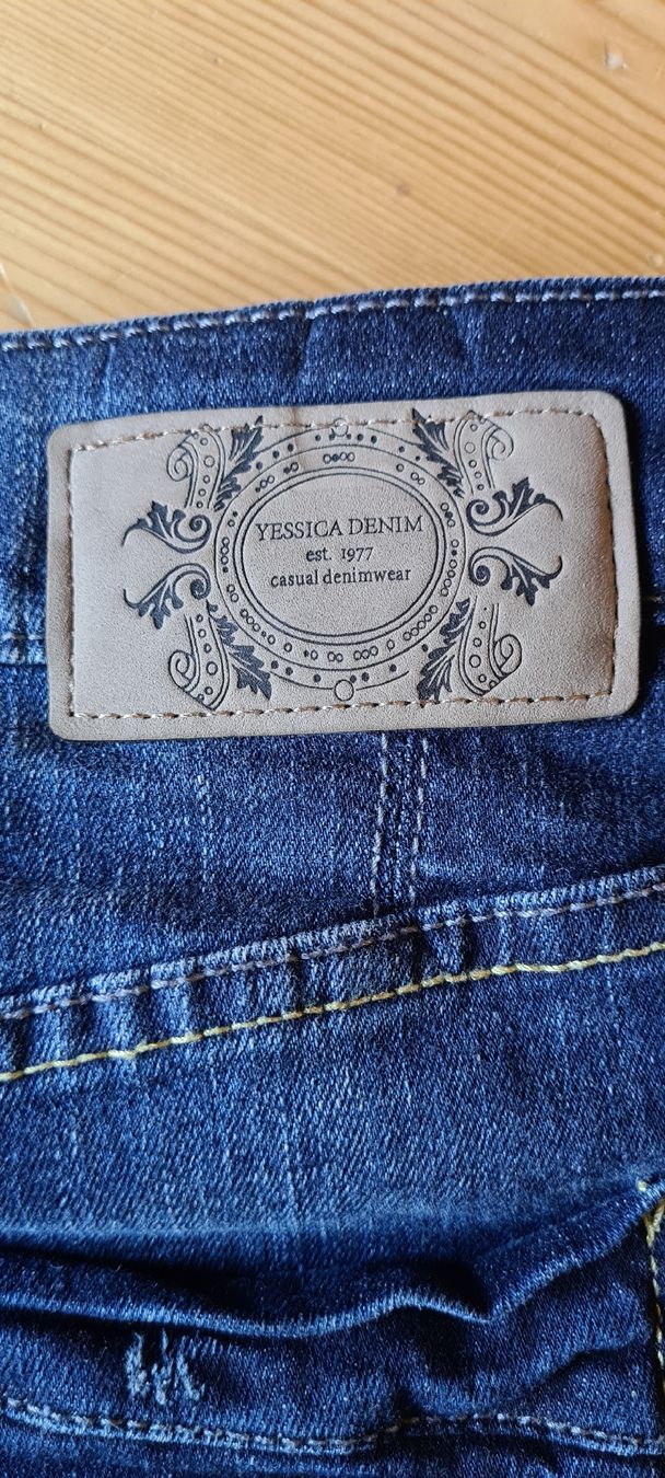 C&A Röcke: Jeansrock – Gebraucht aus Davos Frauenkirch von Cluetsch 5