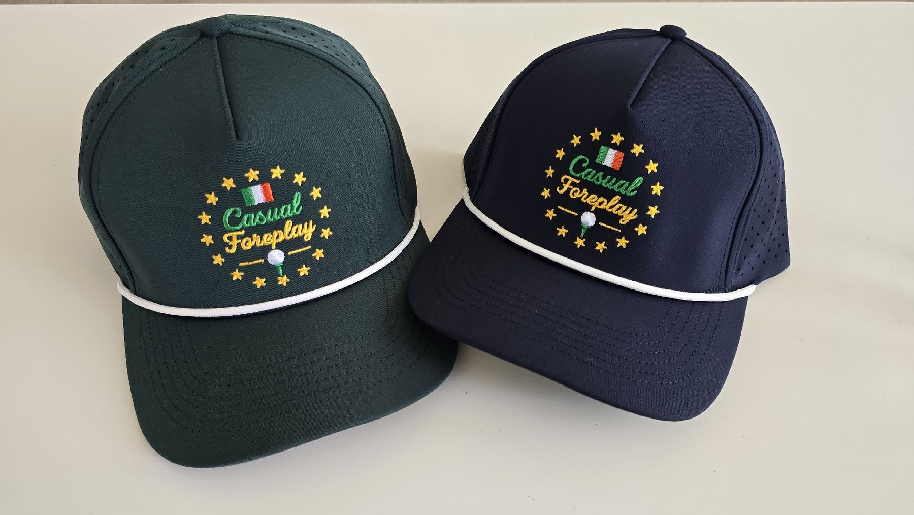 Copricapi, berretti & cappellini: Golf Hat / Cap – Nuovo e nell'imballaggio originale da zug venduto da The_Lazy_Dog