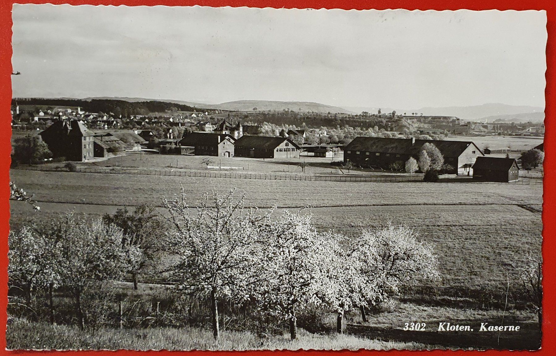 Cartoline postali: Kloten 1952 Kaserne, mit Bahnpoststempel – Usato da Kreuzlingen venduto da Rschweiz1