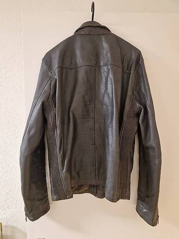 Giacche: Lederjacke Grau – Usato da Ebikon venduto da DomiLu1997 1