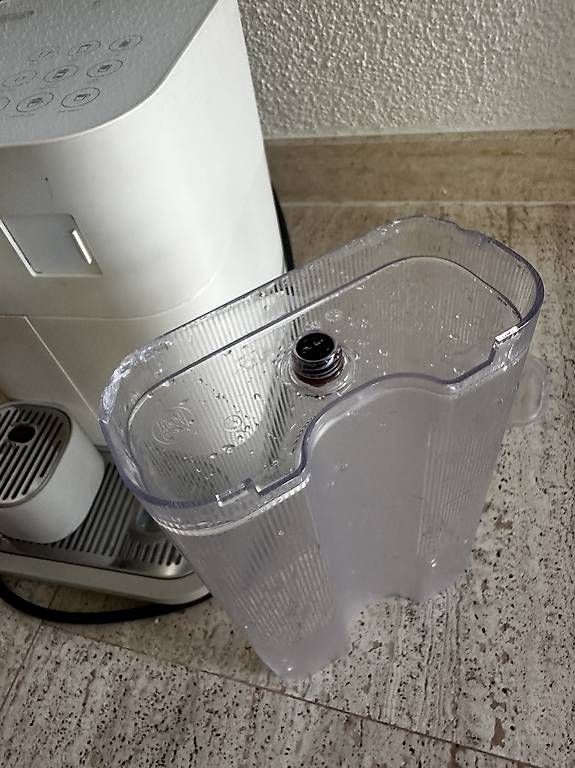 Macchine per caffè & Macchine per espresso: DeLonghi Nespresso – Usato da Küssnacht am Rigi venduto da mis_skz5 3