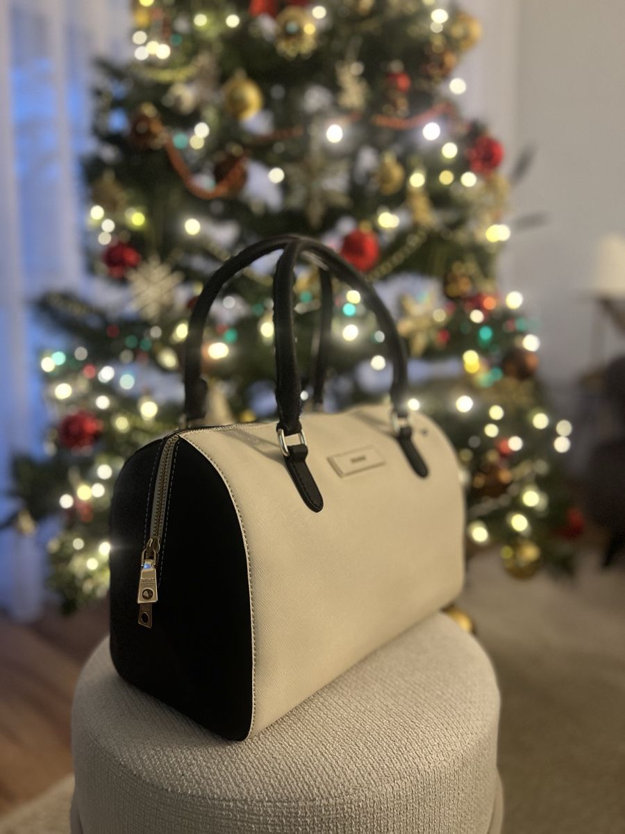 DKNY Borse da donna: Chic DKNY White & Black Handbag – Nuovo (secondo la descrizione) da Mägenwil venduto da ele_cd7w 3