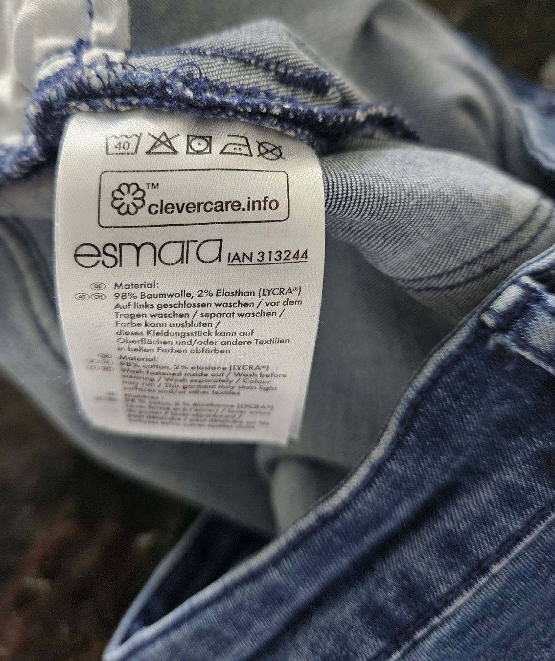 Jeans: Caprijeans von Esmara, Grösse 40 – Nuovo (secondo la descrizione) da Rickenbach b. Wil venduto da cornetta 2