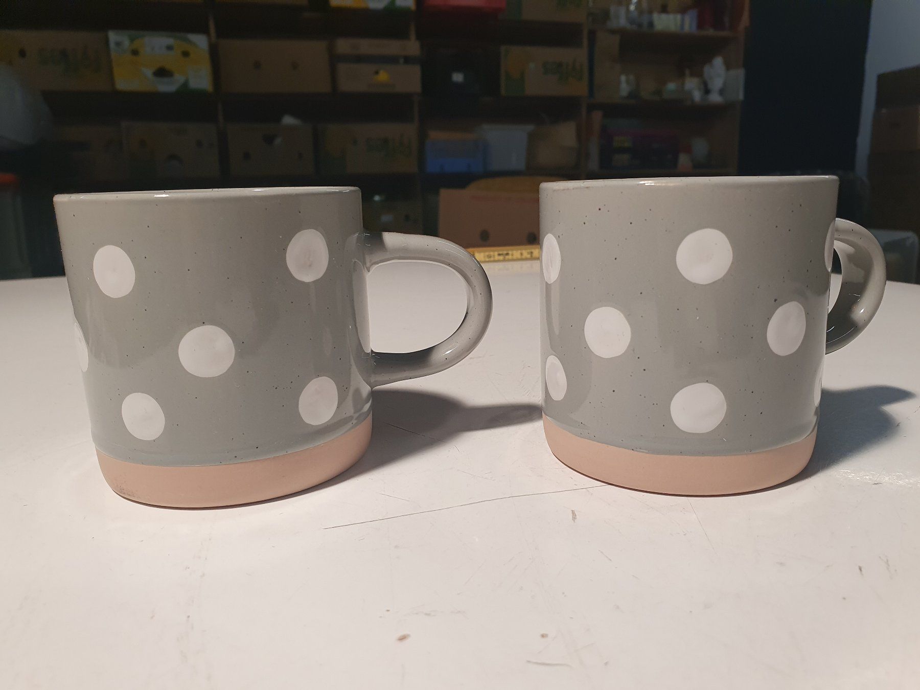 Tasses: 2 Stk Kaffeetassen Gisle grau – D'occasion à Zürich par loosebone 1
