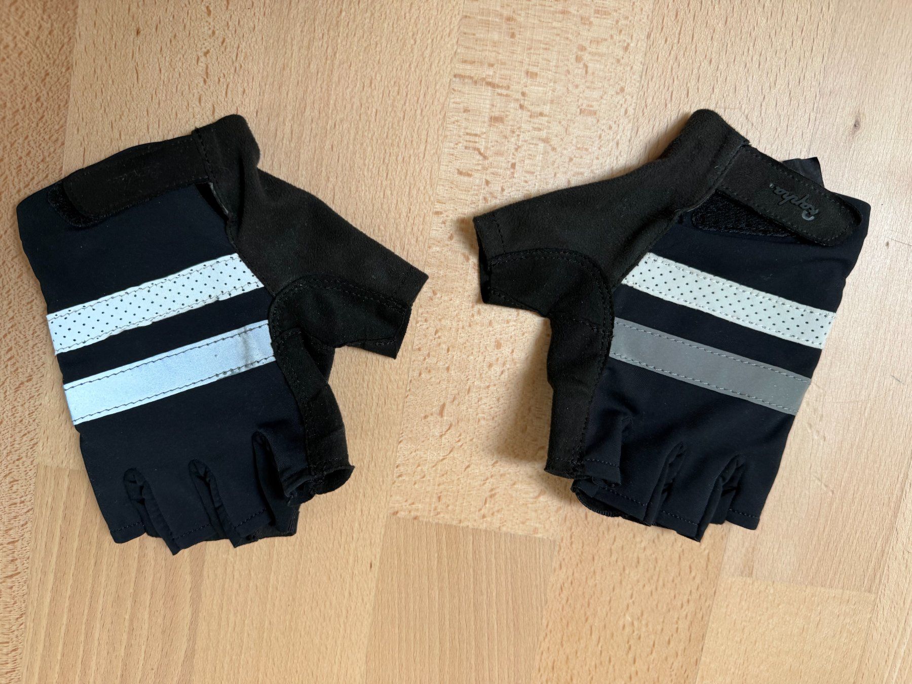 Rapha Sonstige Accessoires für Herren: Radhandschuhe Rapha Grösse L Neu – Neu (gemäss Beschreibung) aus Winterthur von abl_xm6v