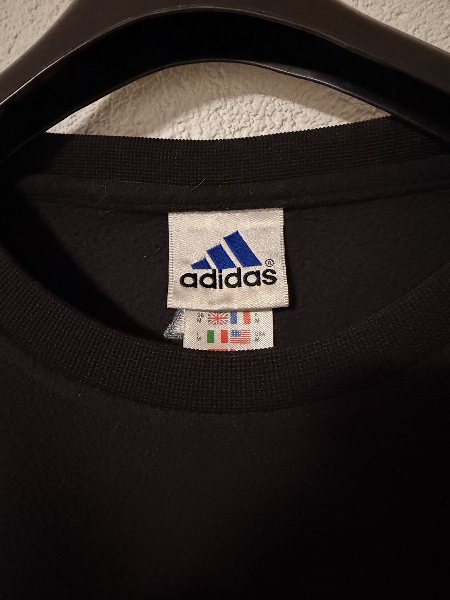 Adidas Pullover & Sweatshirts: Adidas Fleece Pulli Grösse M  – Gebraucht aus Frauenfeld von nie_88kx 1