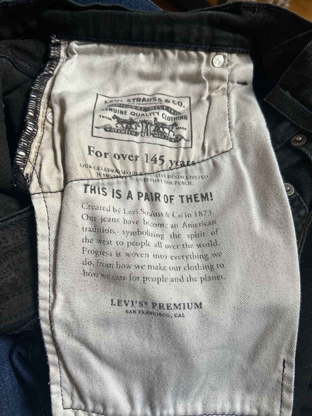 Levi's Jeans: Levi's Premium 512, Noir, Taille W32 L32 – Gebraucht aus Lausanne von dre_th8k 3