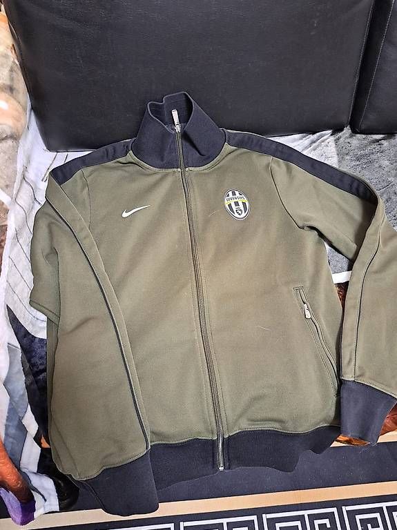 Canottiere & Pantaloni: Juventus maglia  – Usato da Agno venduto da sal_pbv8