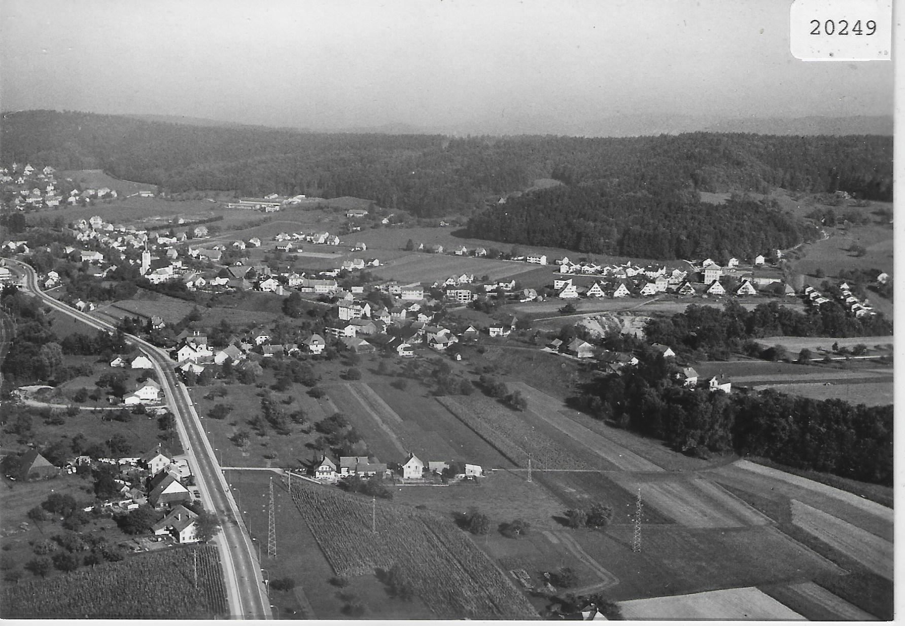 Cartoline postali: Flugaufnahme Gretzenbach SO – Antico da Ettingen venduto da Kartenplanet