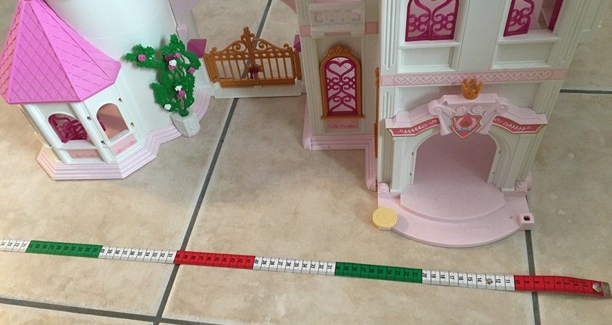Giocattoli: Spielzeug-Schloss – Usato da Grüningen venduto da tienda100 2