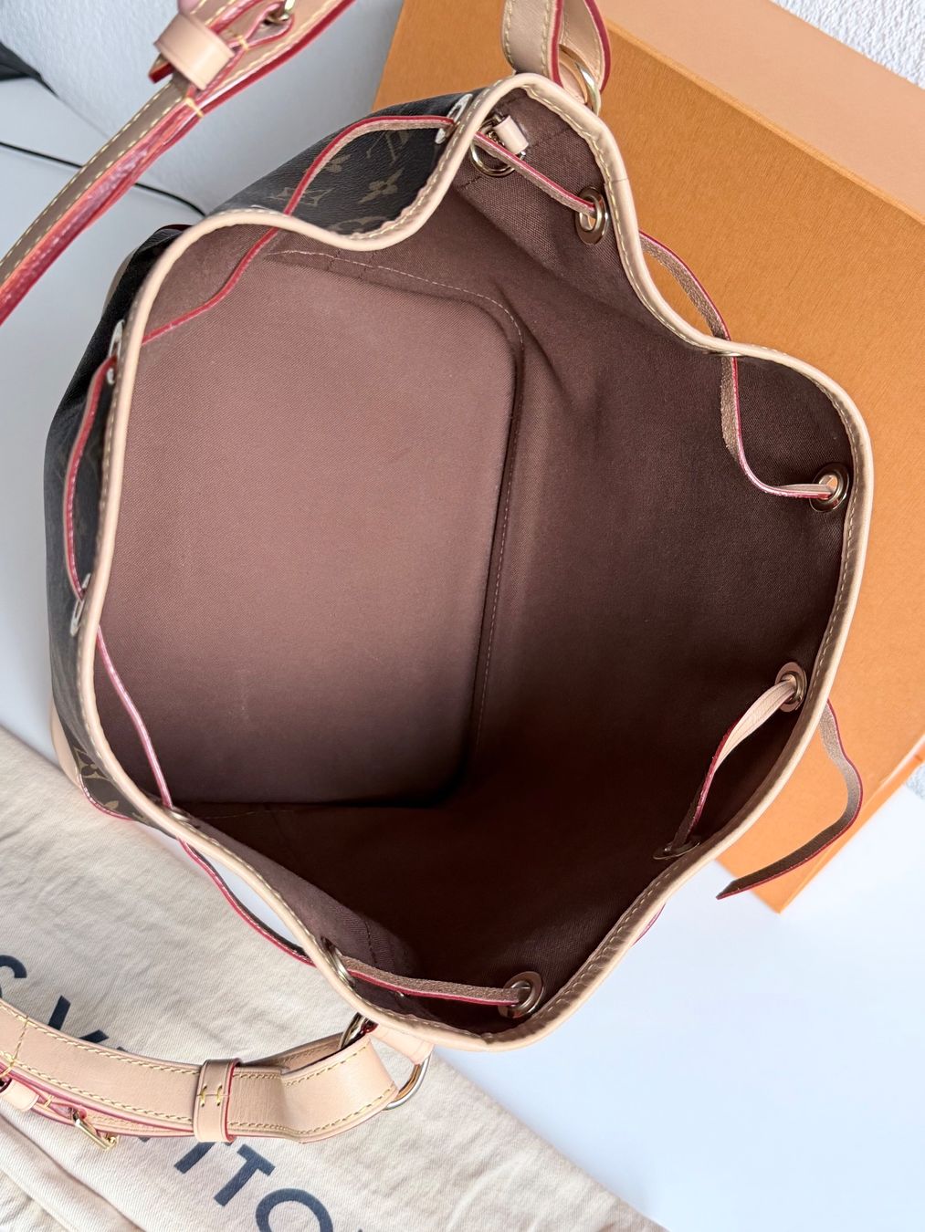 Louis Vuitton Borse da donna: Louis Vuitton Petit Noé – Usato da Reinach AG venduto da RobbisB 8