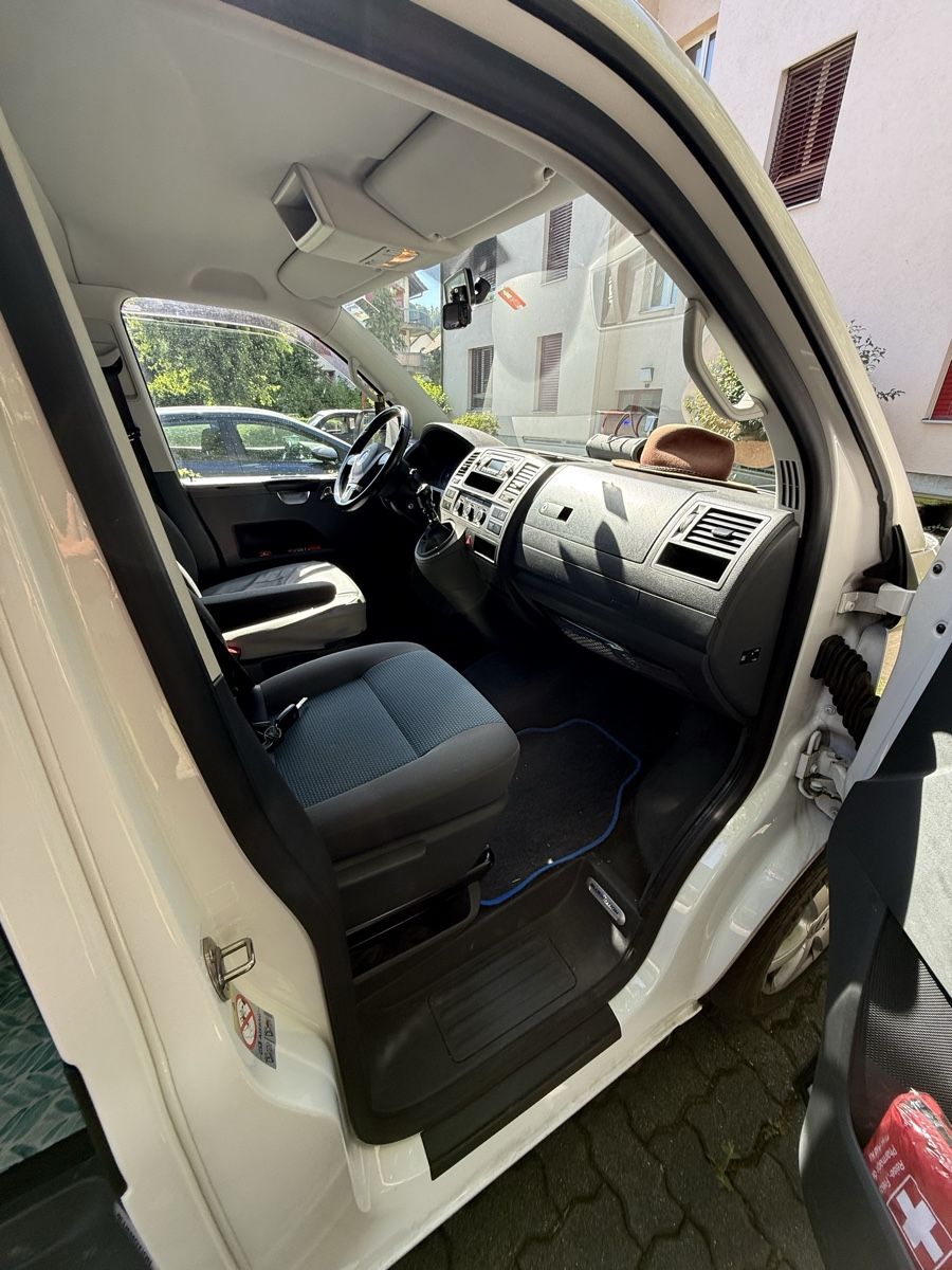 VW Autos: VW MULTIVAN 2.0 TDI – D'occasion à Büsserach par Odin-Thor 5