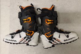 Skitourenschuh Scarpa Maestrale RS