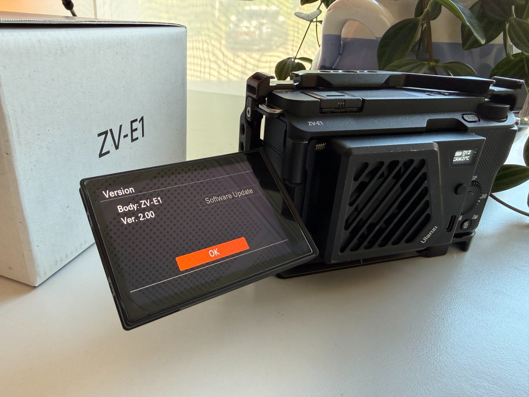 Sony Kamera: Sony ZV-E1, Vollformat, Schwarz, mit SmallRig Cage & Lüfter – Neu (gemäss Beschreibung) aus Mattwil von jj-fox 9
