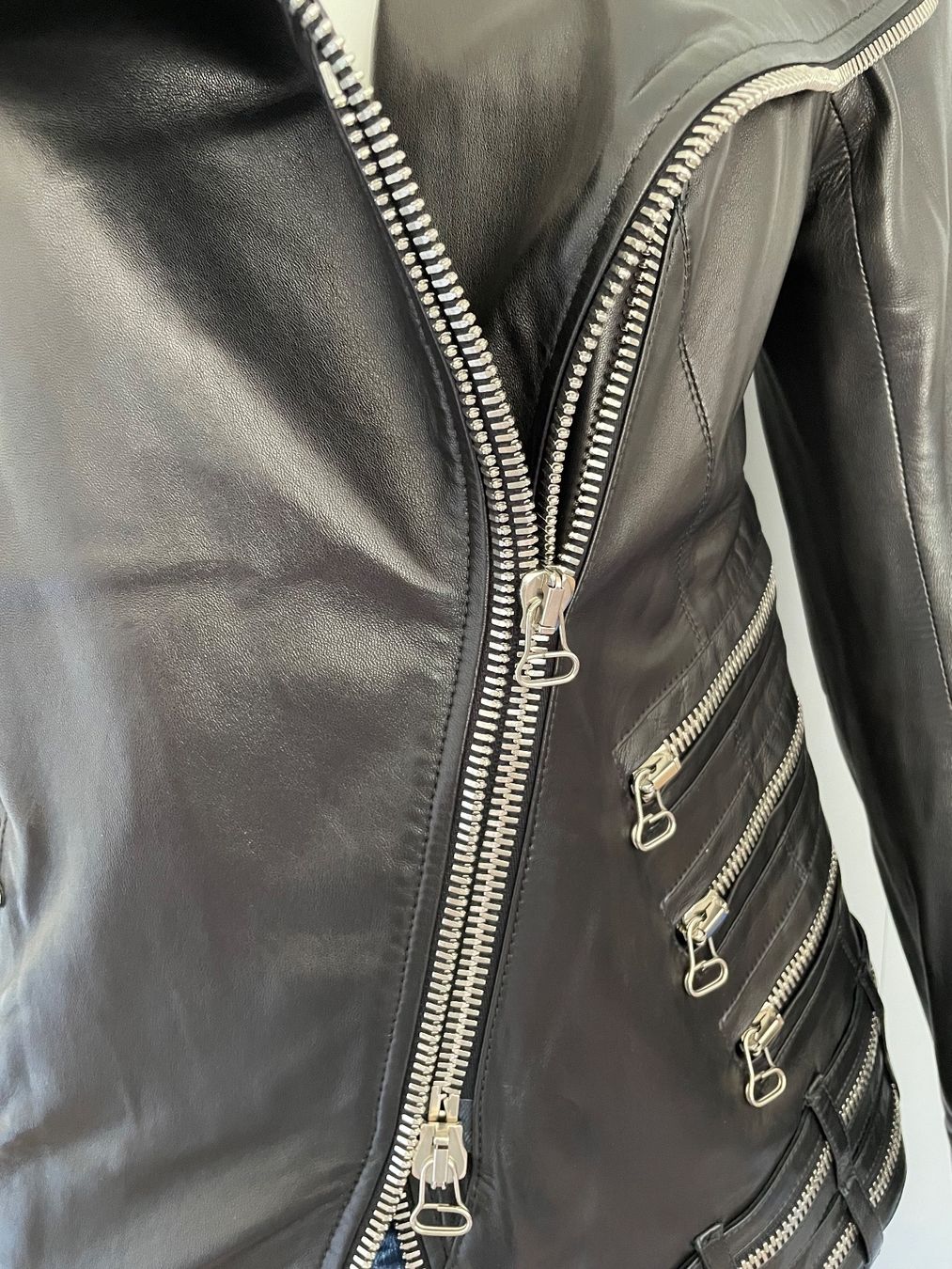 Balmain Giacche: Balmain Jacke – Nuovo (secondo la descrizione) da Winterthur venduto da 19.19 7