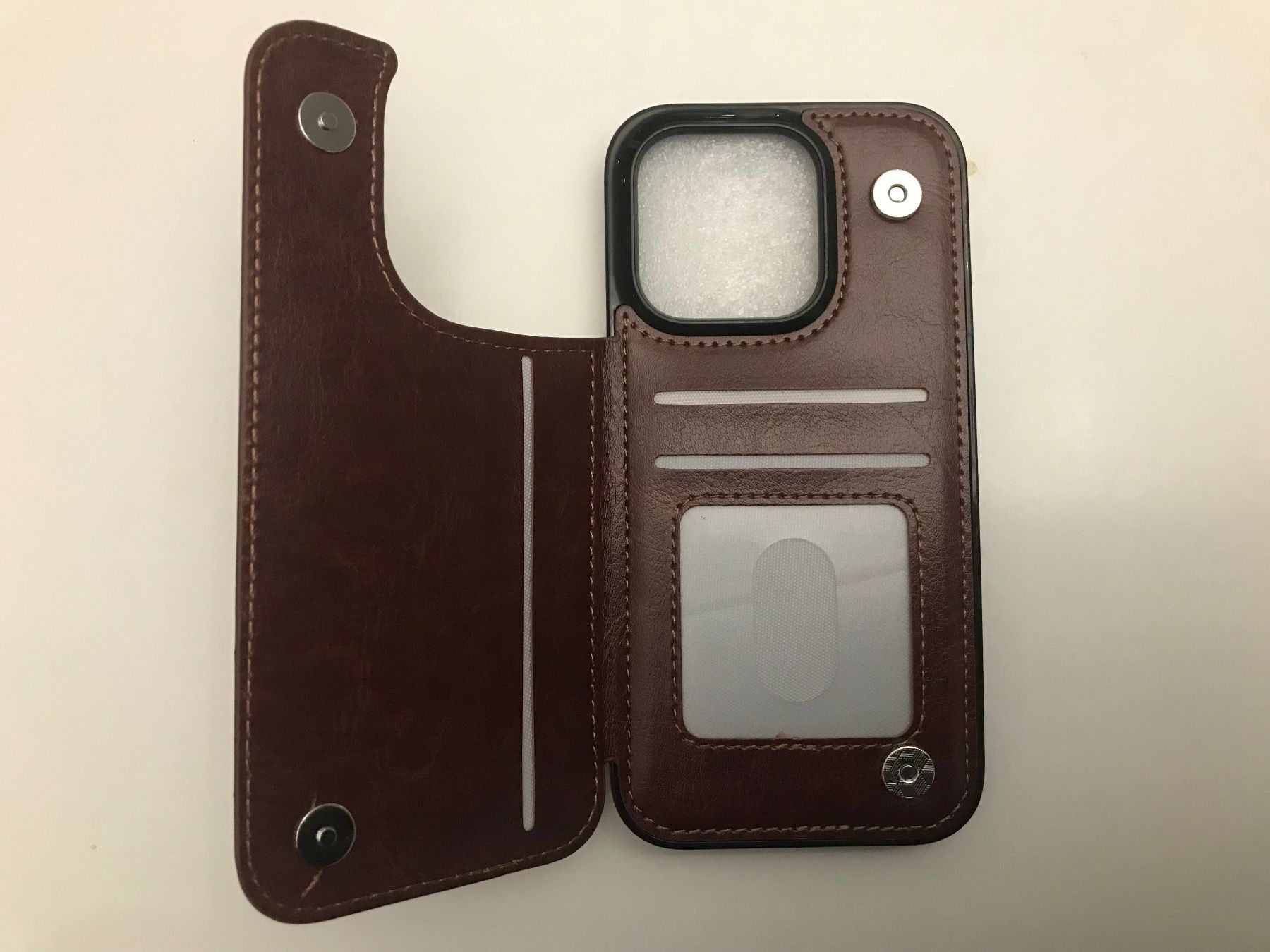 Scatole porta orologi: iPhone 15 Pro  Hülle Etui – Nuovo e nell'imballaggio originale da Nesselnbach venduto da riash19 2