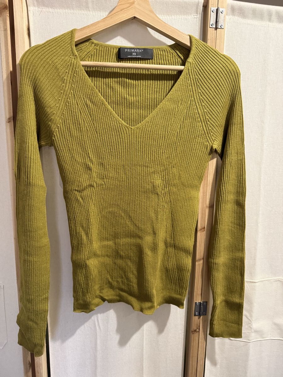 Primark Maglioni & Felpe: Damen Pullover Primark Rippstrick oliv Grösse XS neu – Nuovo (secondo la descrizione) da Regensdorf venduto da BigCloset680