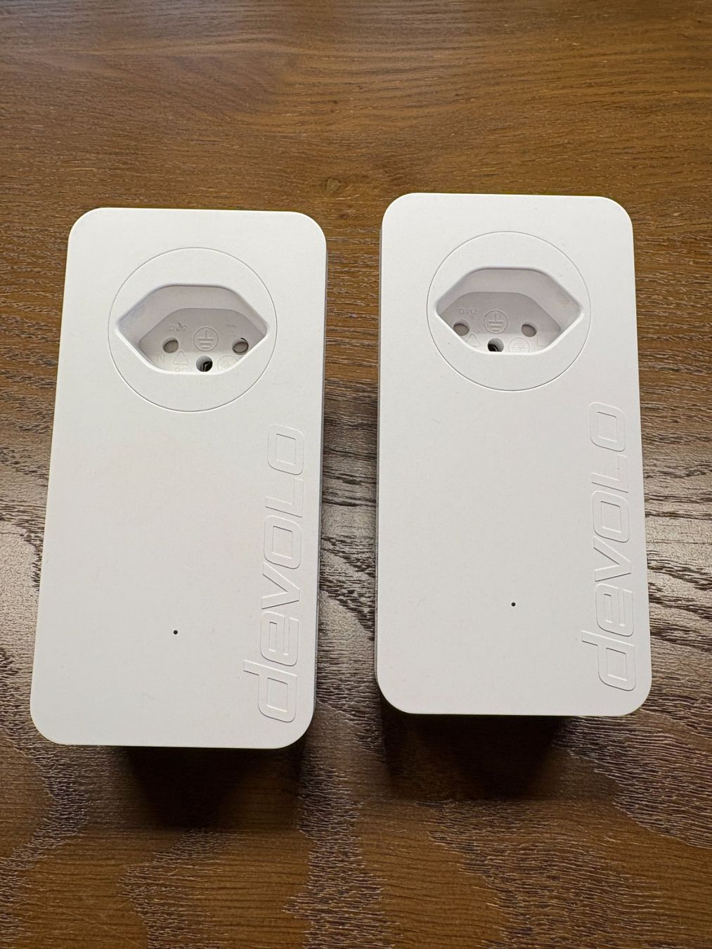 Devolo Unità & Adattatore: 2 Devolo dLAN 1200+ – Usato da Mühleberg venduto da cupra80