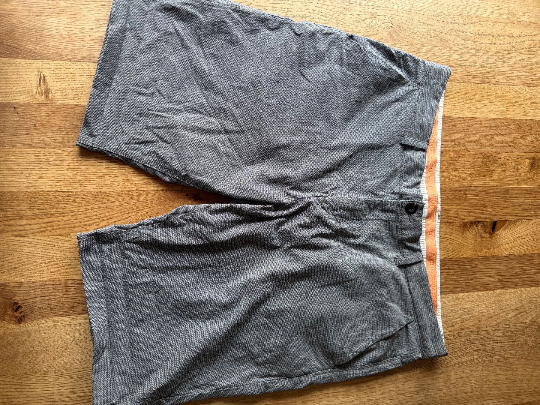 Tom Tailor Pantaloni: Kurze Hose Tom Tailer – Usato da Ringgenberg BE venduto da MiBa16
