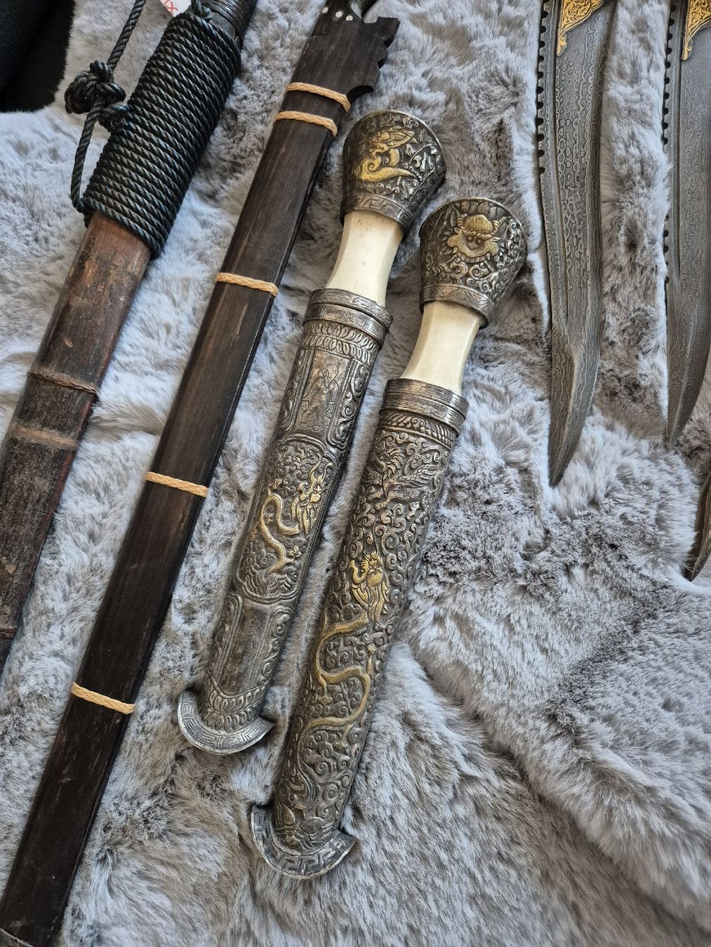 Armes blanches: Dolch & Säbelsammlung – D'occasion à Zürich par Dalema13 2